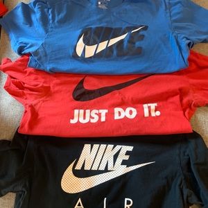 Nike mens tshirts size large